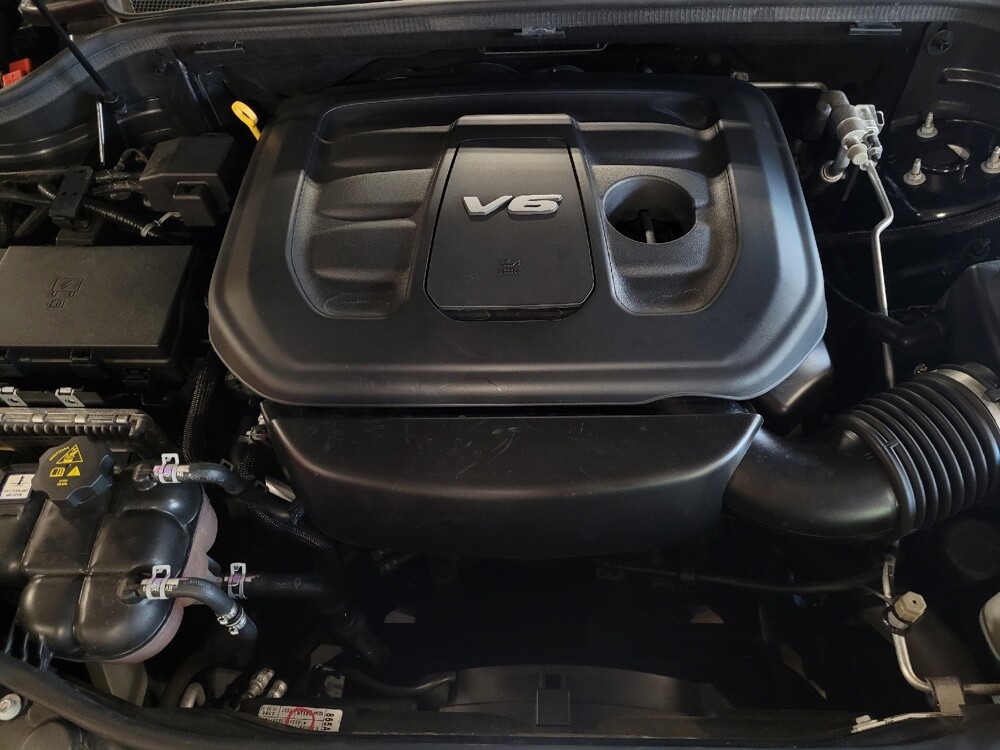 2017 Jeep Grand Cherokee in Sanford, FL 32773 - 18142238 30