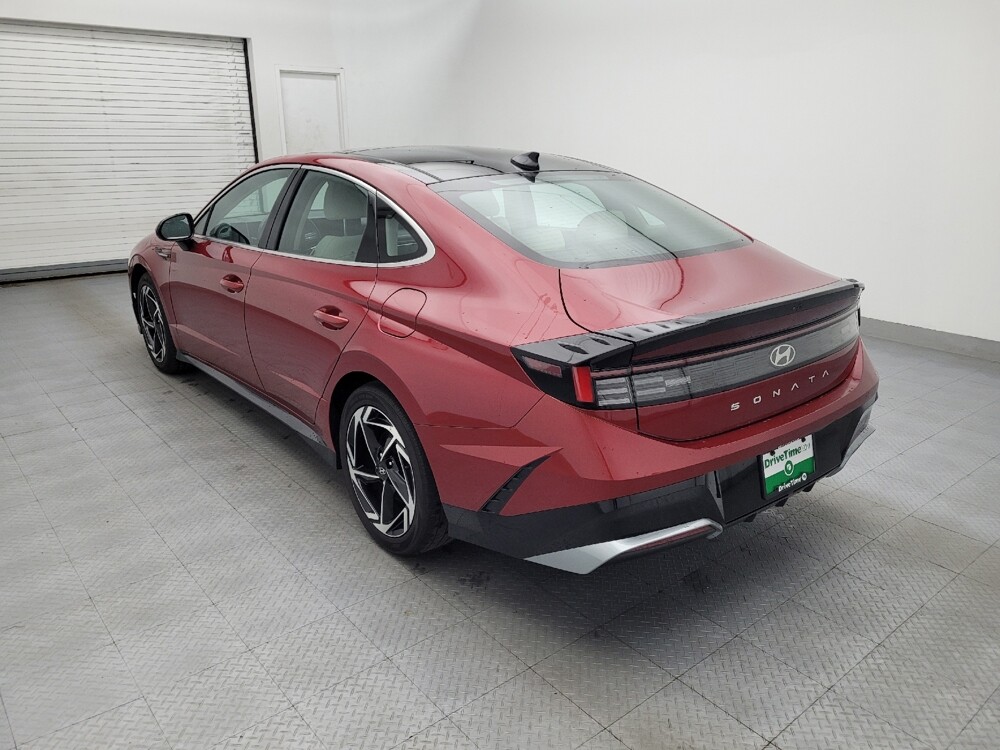 2024 Hyundai Sonata in Greenville, SC 29607 - 18142245 5