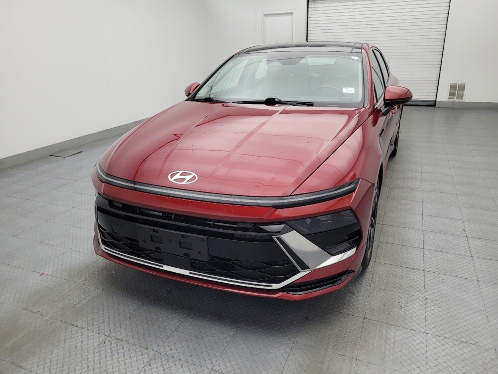2024 Hyundai Sonata in Greenville, SC 29607 - 18142245 15