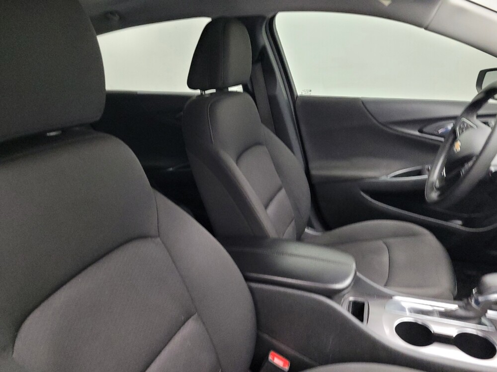 2021 Chevrolet Malibu in Salem, VA 24153 - 18142248 21