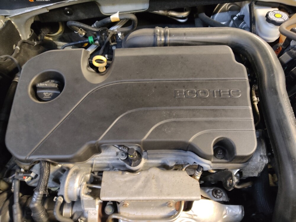 2021 Chevrolet Malibu in Salem, VA 24153 - 18142248 30