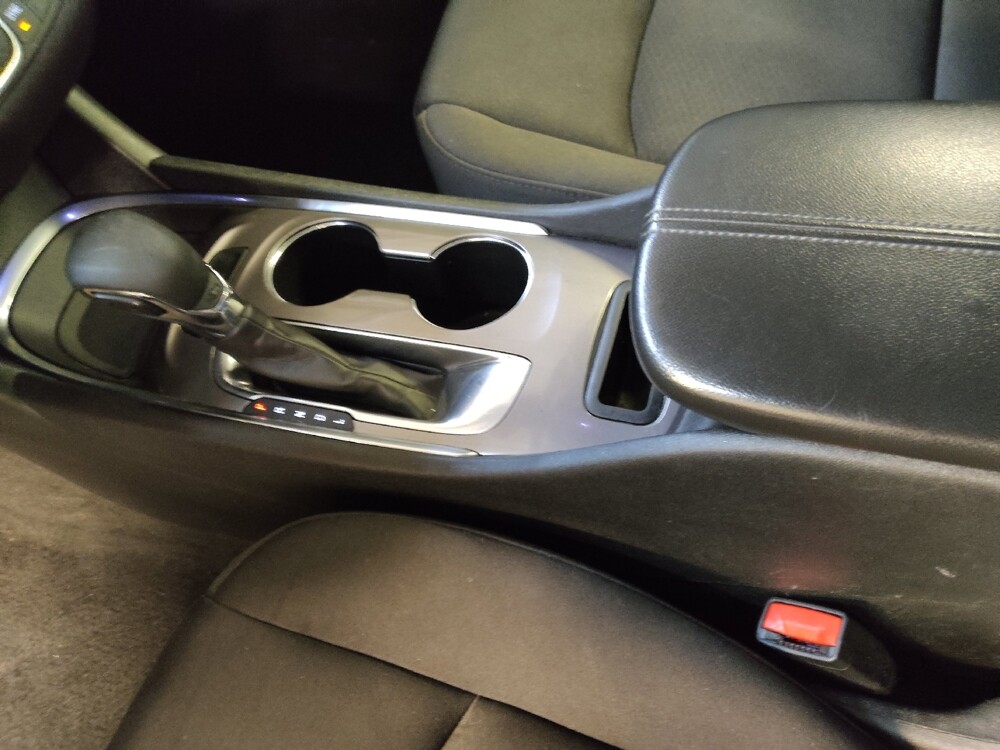 2021 Chevrolet Malibu in Salem, VA 24153 - 18142248 26
