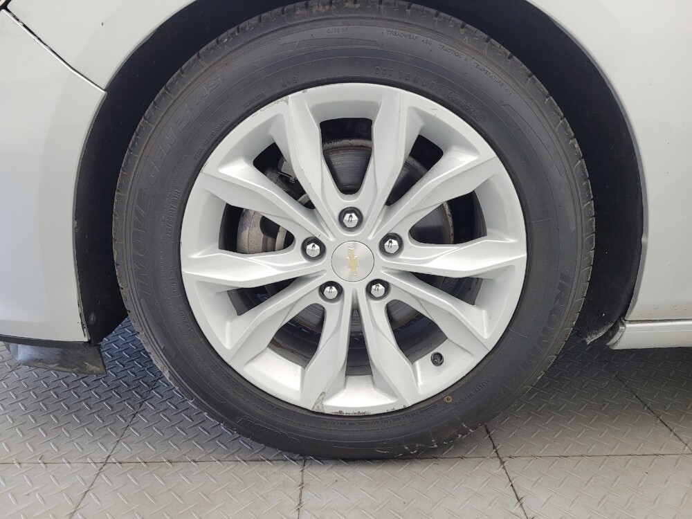 2021 Chevrolet Malibu in Salem, VA 24153 - 18142248 31
