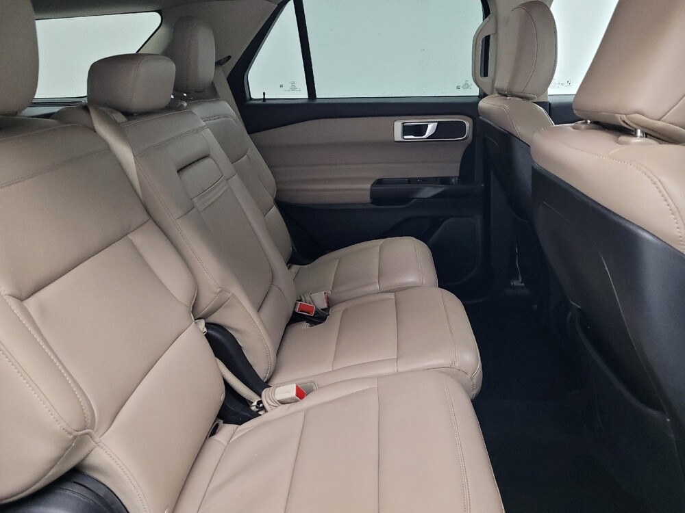2020 Ford Explorer in Huntsville, AL 35816 - 18142252 19