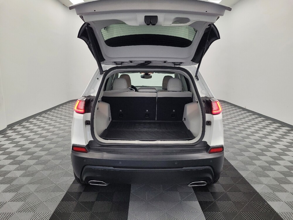 2021 Jeep Cherokee in Houston, TX 77060 - 18142254 29
