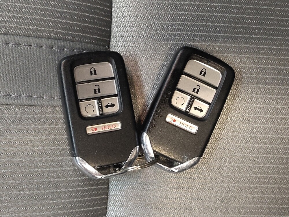 2020 Honda Accord in Fairfield, OH 45014 - 18142259 32