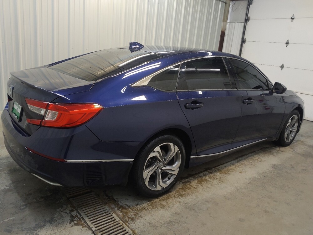 2020 Honda Accord in Fairfield, OH 45014 - 18142259 10
