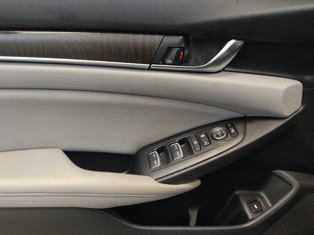 2020 Honda Accord in Fairfield, OH 45014 - 18142259 27