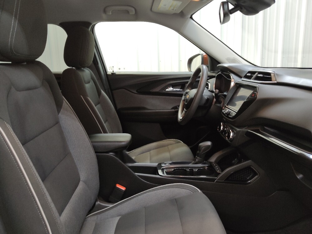 2021 Chevrolet TrailBlazer in Fairfield, OH 45014 - 18142260 21