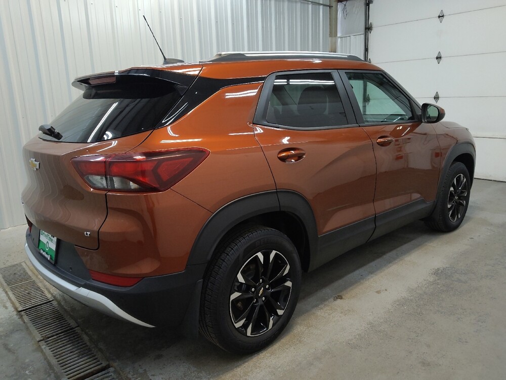 2021 Chevrolet TrailBlazer in Fairfield, OH 45014 - 18142260 10