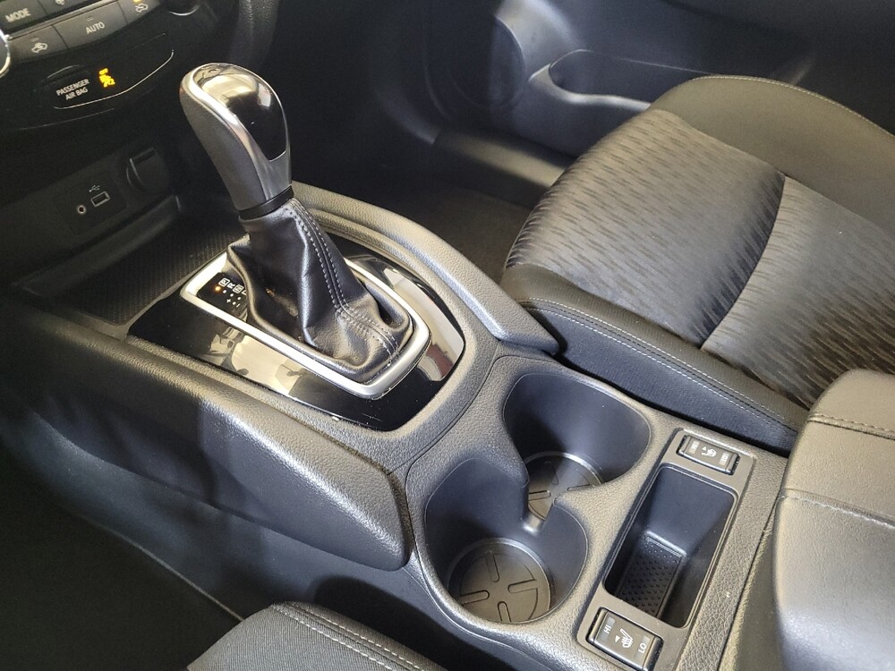 2018 Nissan Rogue in Fairfield, OH 45014 - 18142262 26
