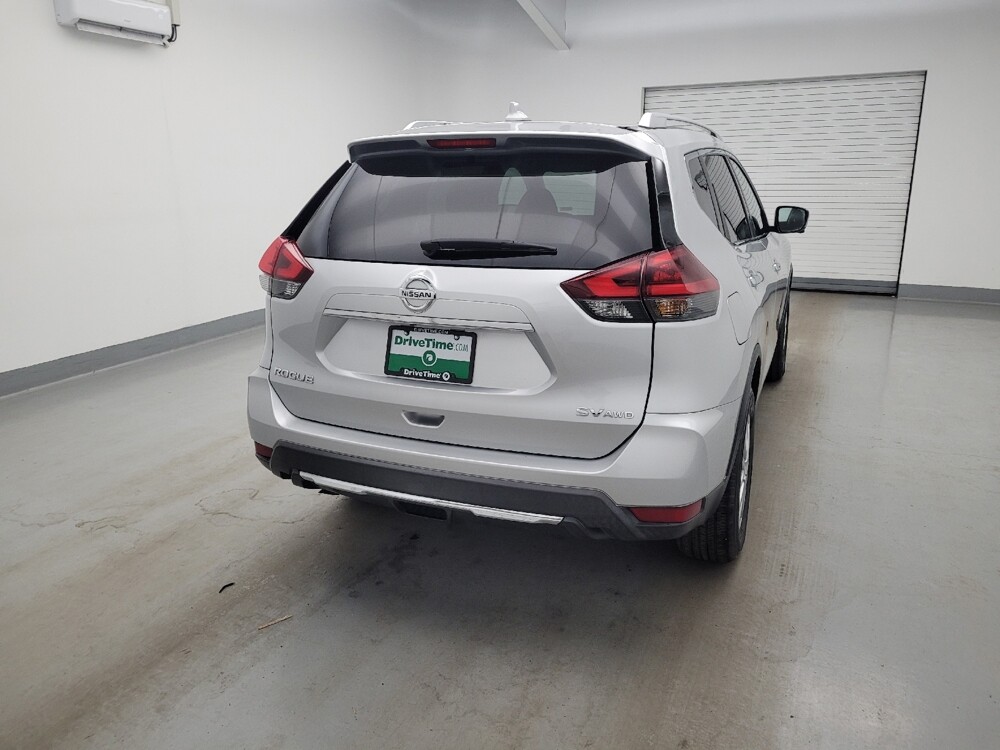 2018 Nissan Rogue in Fairfield, OH 45014 - 18142262 7