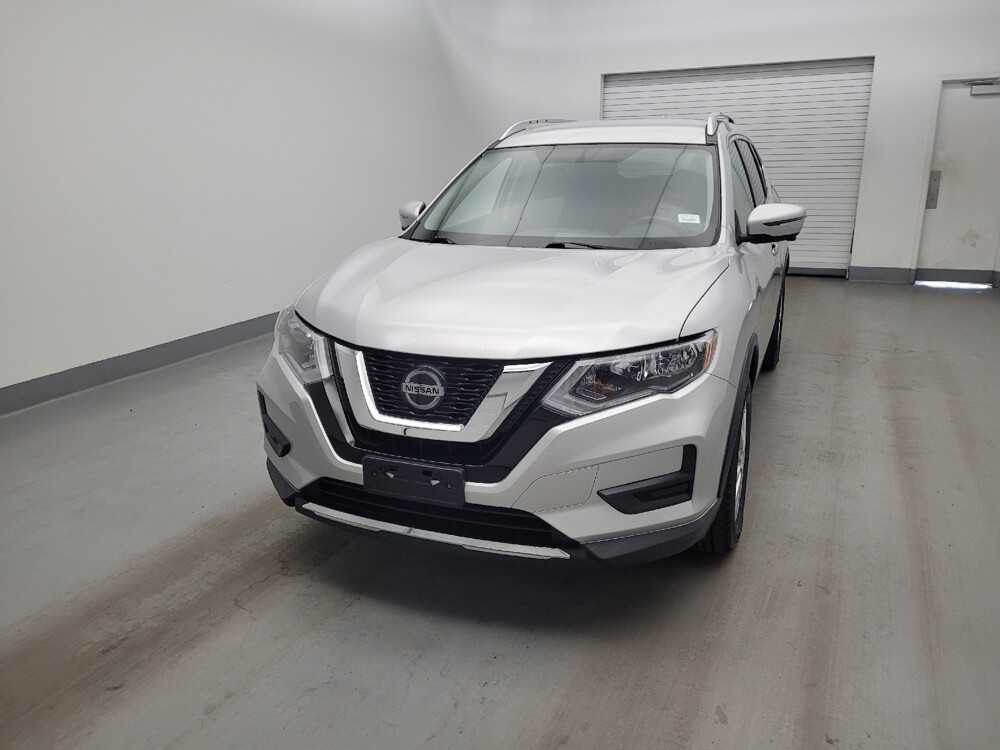 2018 Nissan Rogue in Fairfield, OH 45014 - 18142262 15