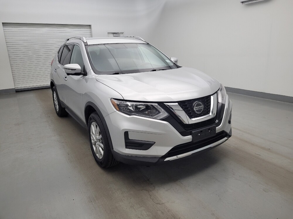 2018 Nissan Rogue in Fairfield, OH 45014 - 18142262 13