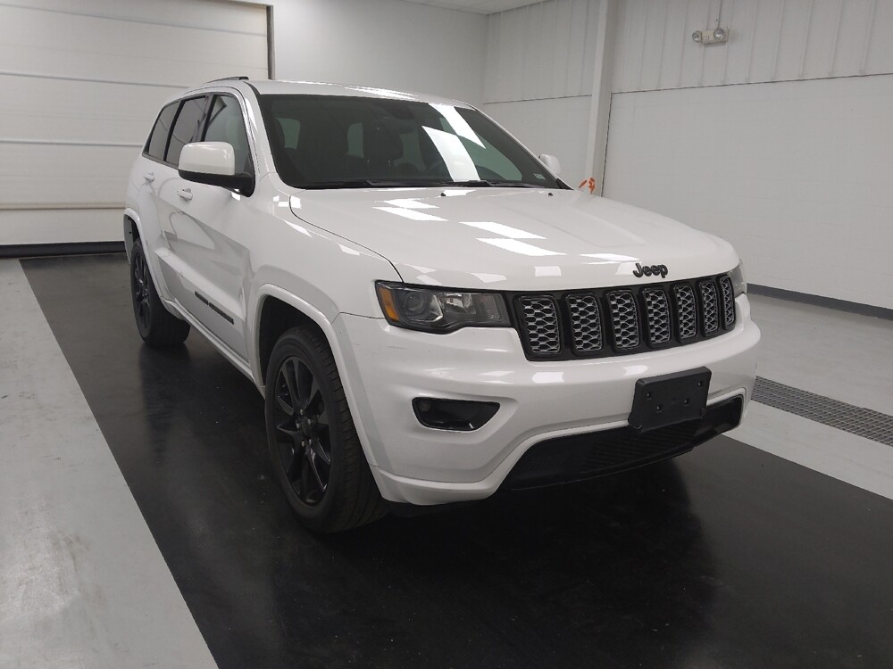 2017 Jeep Grand Cherokee in St. Louis, MO 63136 - 18142265 13