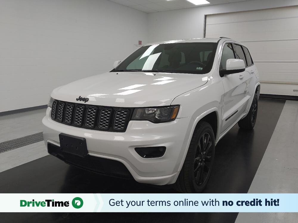2017 Jeep Grand Cherokee in St. Louis, MO 63136 - 18142265