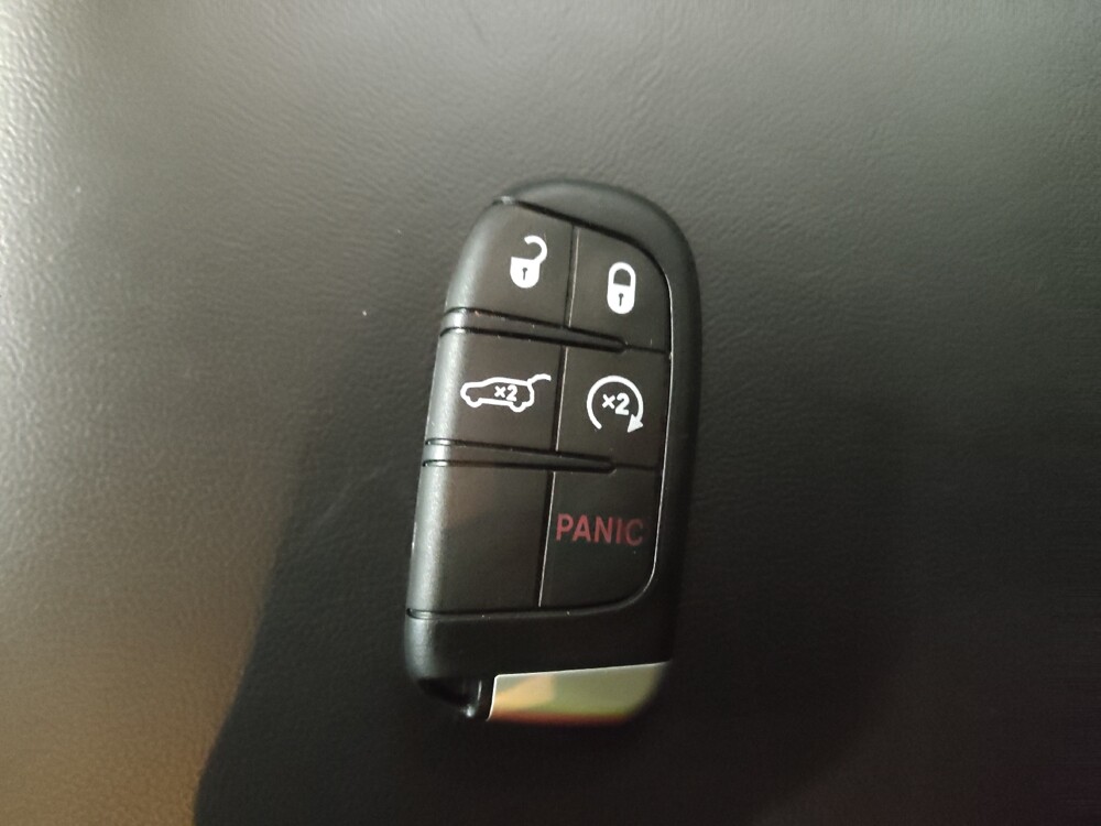 2017 Jeep Grand Cherokee in St. Louis, MO 63136 - 18142265 32