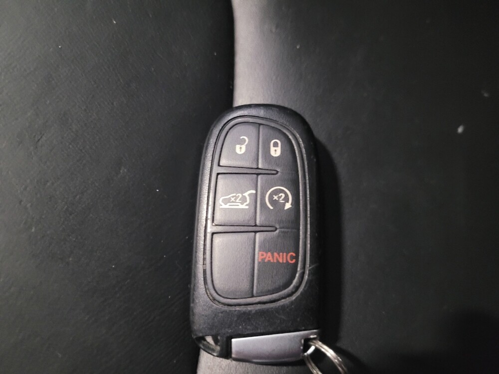 2018 Jeep Cherokee in Williamstown, NJ 8094 - 18142267 32
