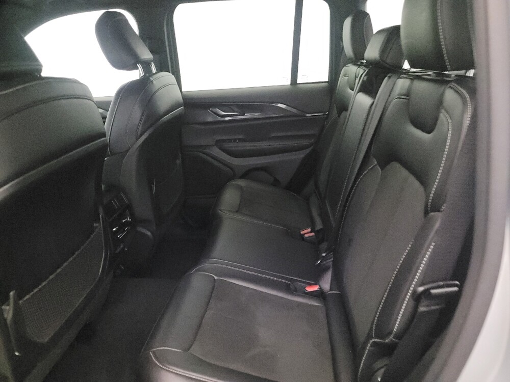 2023 Jeep Grand Cherokee in Williamstown, NJ 8094 - 18142272 18