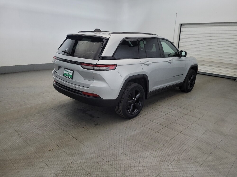 2023 Jeep Grand Cherokee in Williamstown, NJ 8094 - 18142272 9