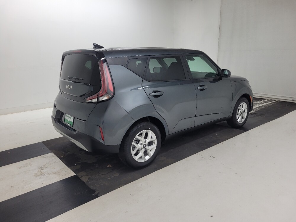 2025 Kia Soul in St. Louis, MO 63136 - 18142274 10