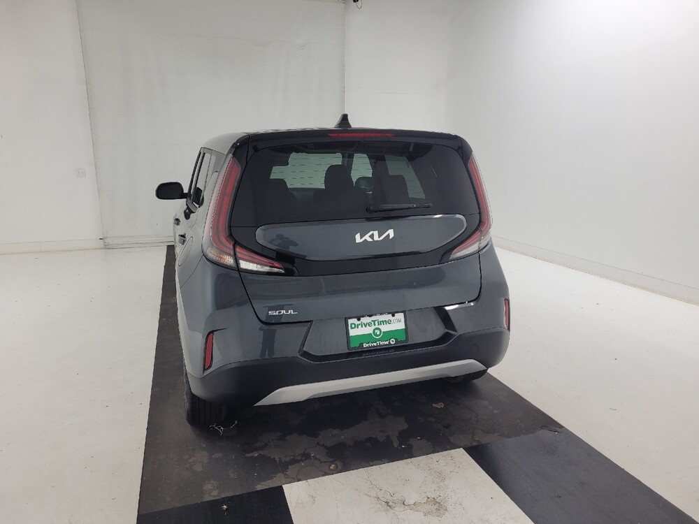 2025 Kia Soul in St. Louis, MO 63136 - 18142274 6