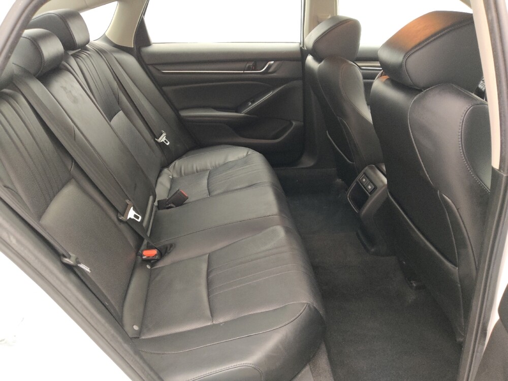 2021 Honda Accord in Independence, MO 64055 - 18142277 19