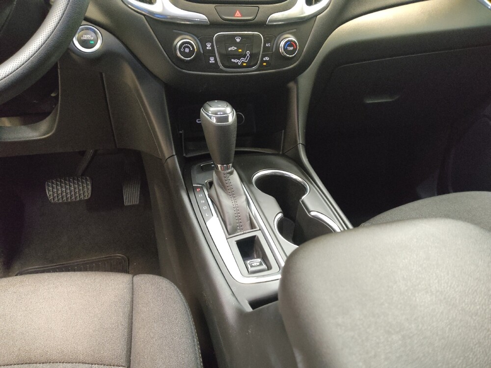 2020 Chevrolet Equinox in Fairfield, OH 45014 - 18142281 26