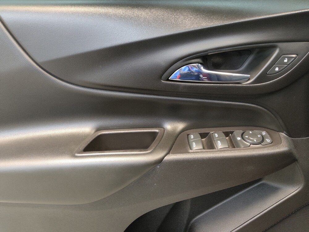 2020 Chevrolet Equinox in Fairfield, OH 45014 - 18142281 27