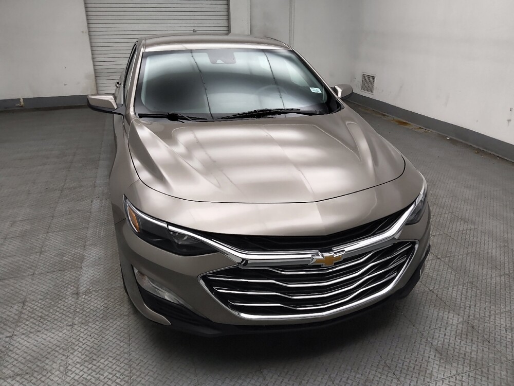 2025 Chevrolet Malibu in Lombard, IL 60148 - 18142284 14