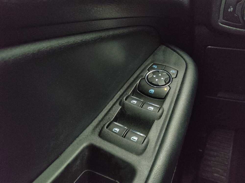 2020 Ford Edge in Lombard, IL 60148 - 18142285 27