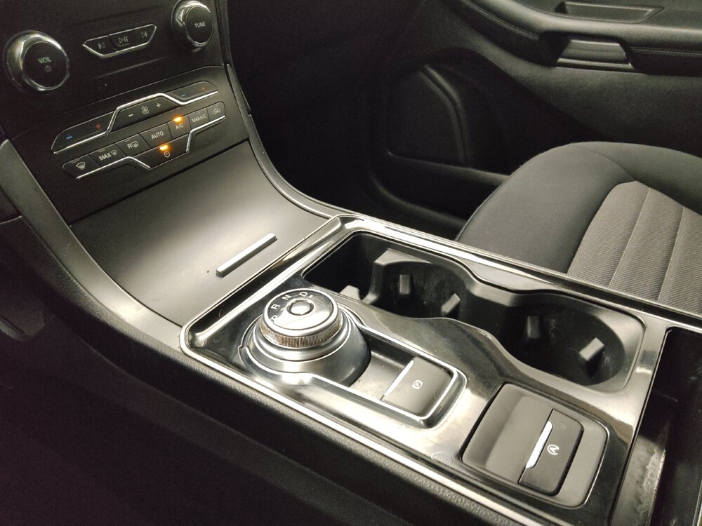 2020 Ford Edge in Lombard, IL 60148 - 18142285 26