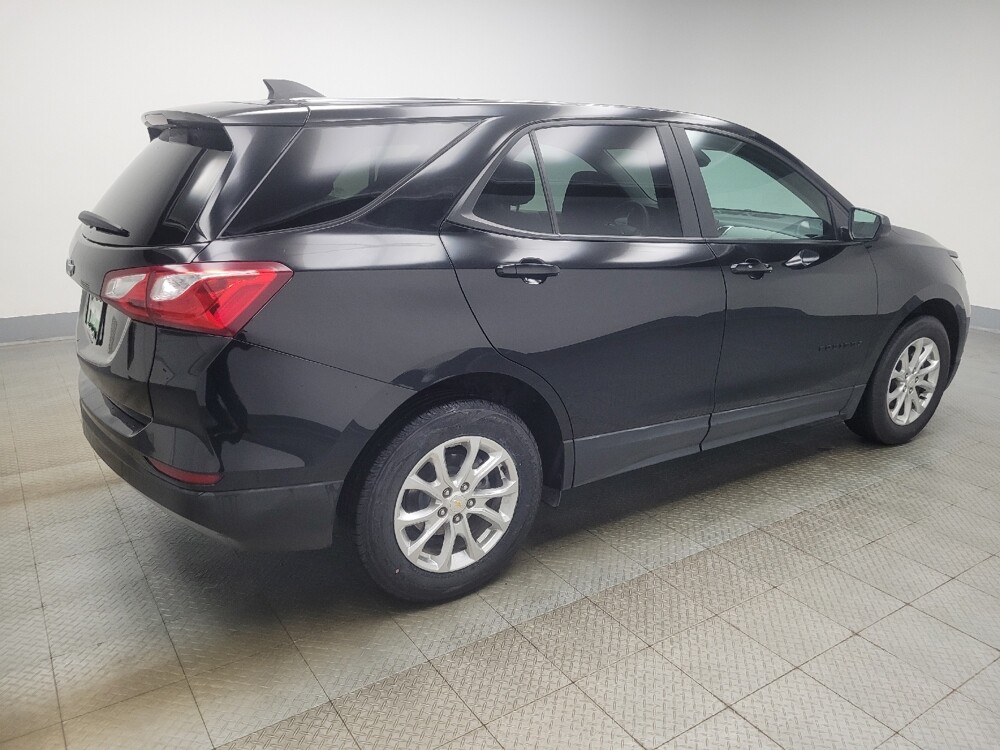 2021 Chevrolet Equinox in Highland, IN 46322 - 18142287 10