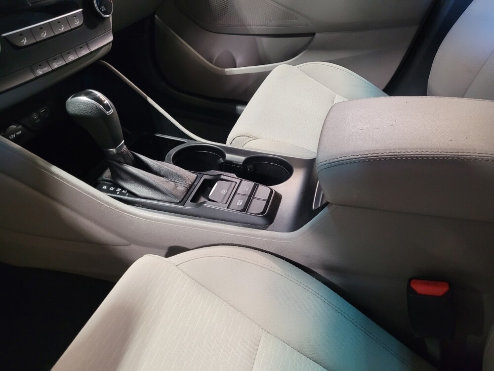 2021 Hyundai Tucson in Orlando, FL 32808 - 18142288 26