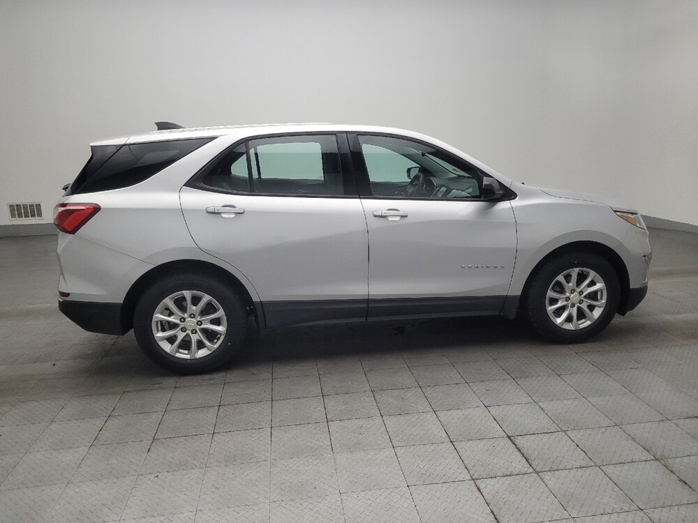 2018 Chevrolet Equinox in Columbus, GA 31909 - 18142289 10