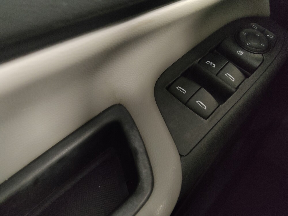 2018 Chevrolet Equinox in Columbus, GA 31909 - 18142289 27
