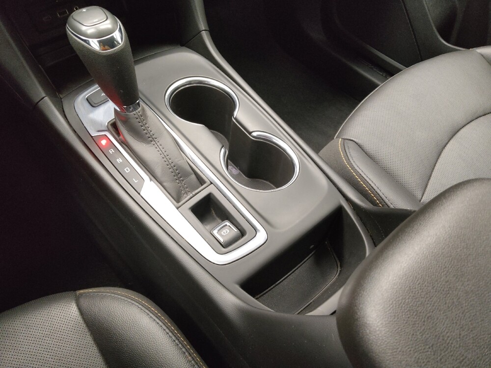 2020 Chevrolet Equinox in Indianapolis, IN 46222 - 18142291 26