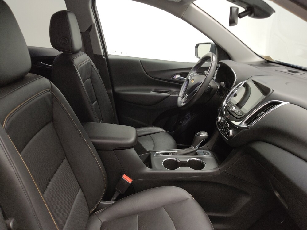 2020 Chevrolet Equinox in Indianapolis, IN 46222 - 18142291 21