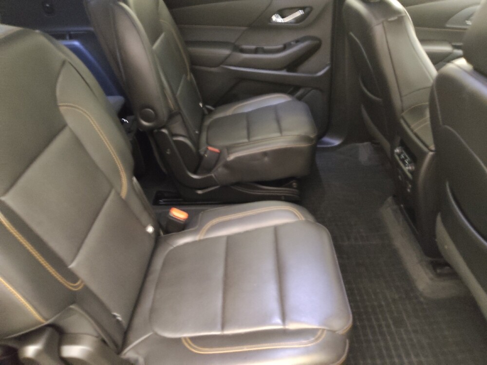 2020 Chevrolet Traverse in Clearwater, FL 33764 - 18142292 19