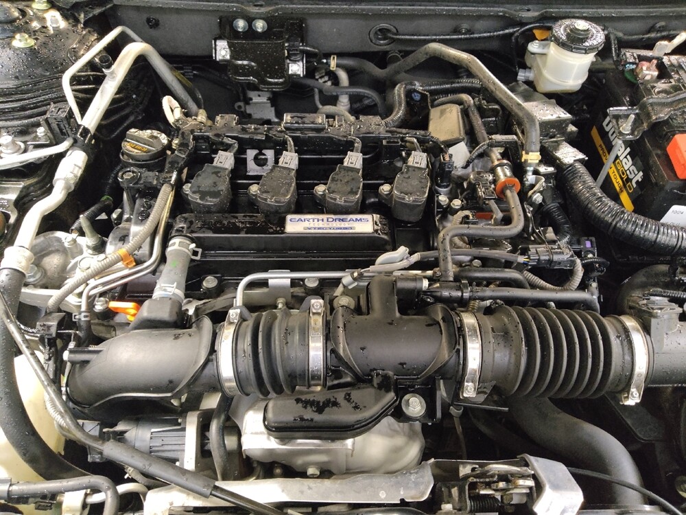 2020 Honda Accord in Fort Myers, FL 33907 - 18142298 30