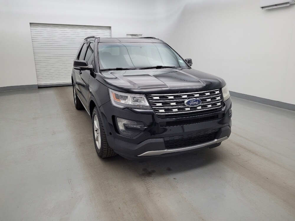 2016 Ford Explorer in Miamisburg, OH 45342 - 18142299 14