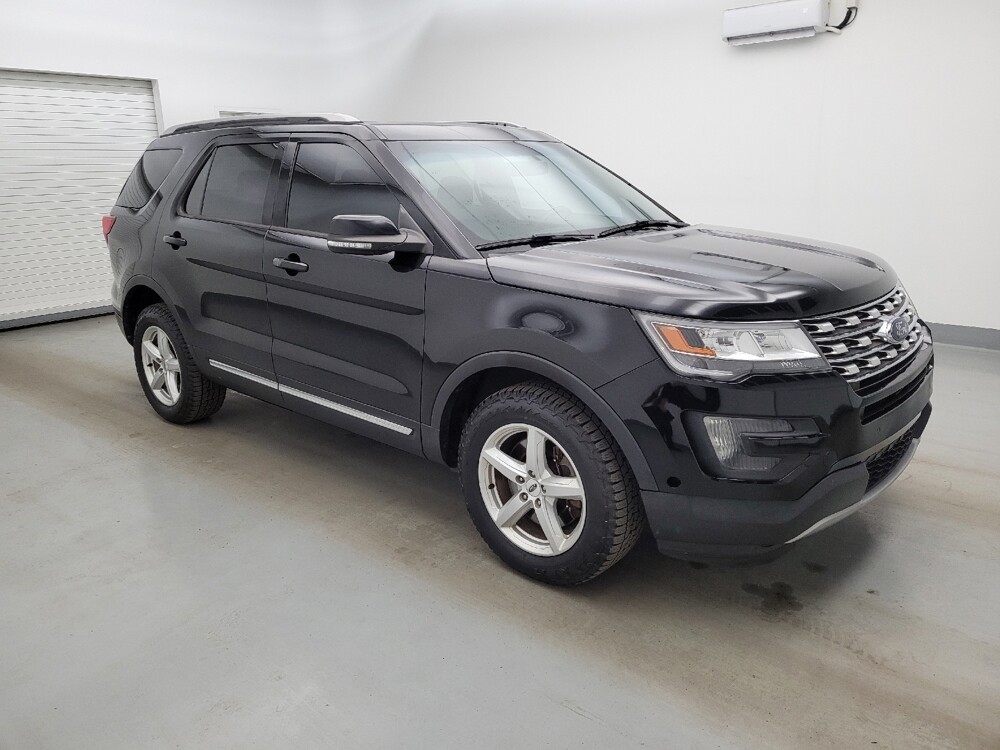2016 Ford Explorer in Miamisburg, OH 45342 - 18142299 11