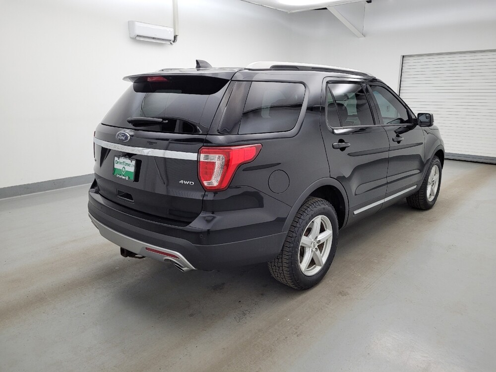 2016 Ford Explorer in Miamisburg, OH 45342 - 18142299 9