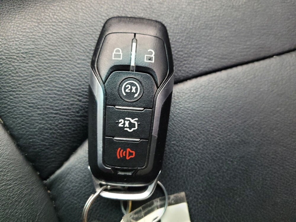2016 Ford Explorer in Miamisburg, OH 45342 - 18142299 32