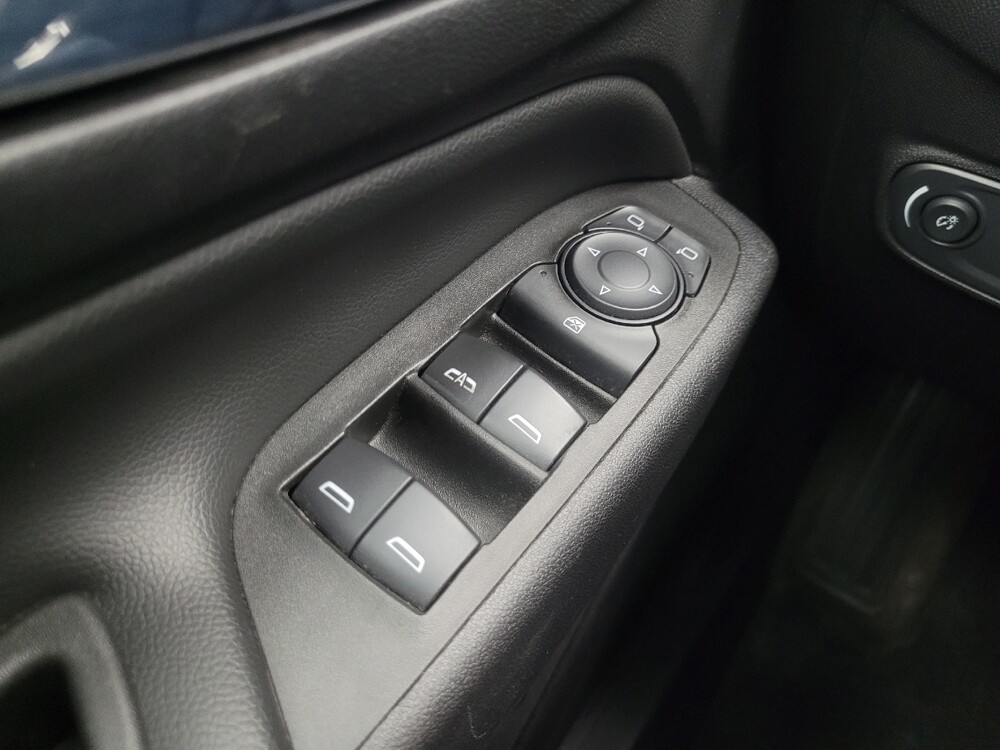 2020 Chevrolet Equinox in Ft Wayne, IN 46805 - 18142306 27