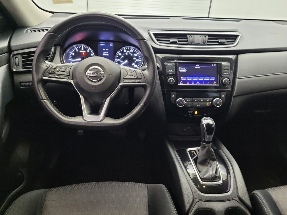 2018 Nissan Rogue in Fairfield, OH 45014 - 18142315 22