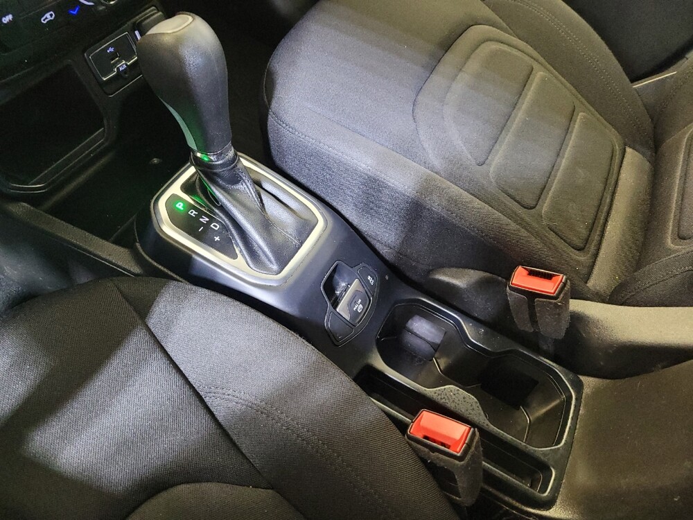 2020 Jeep Renegade in Fairfield, OH 45014 - 18142316 26