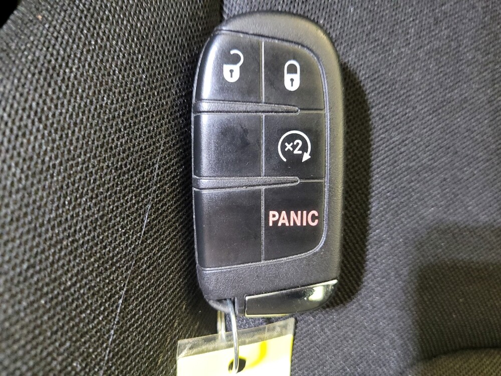 2020 Jeep Renegade in Fairfield, OH 45014 - 18142316 32