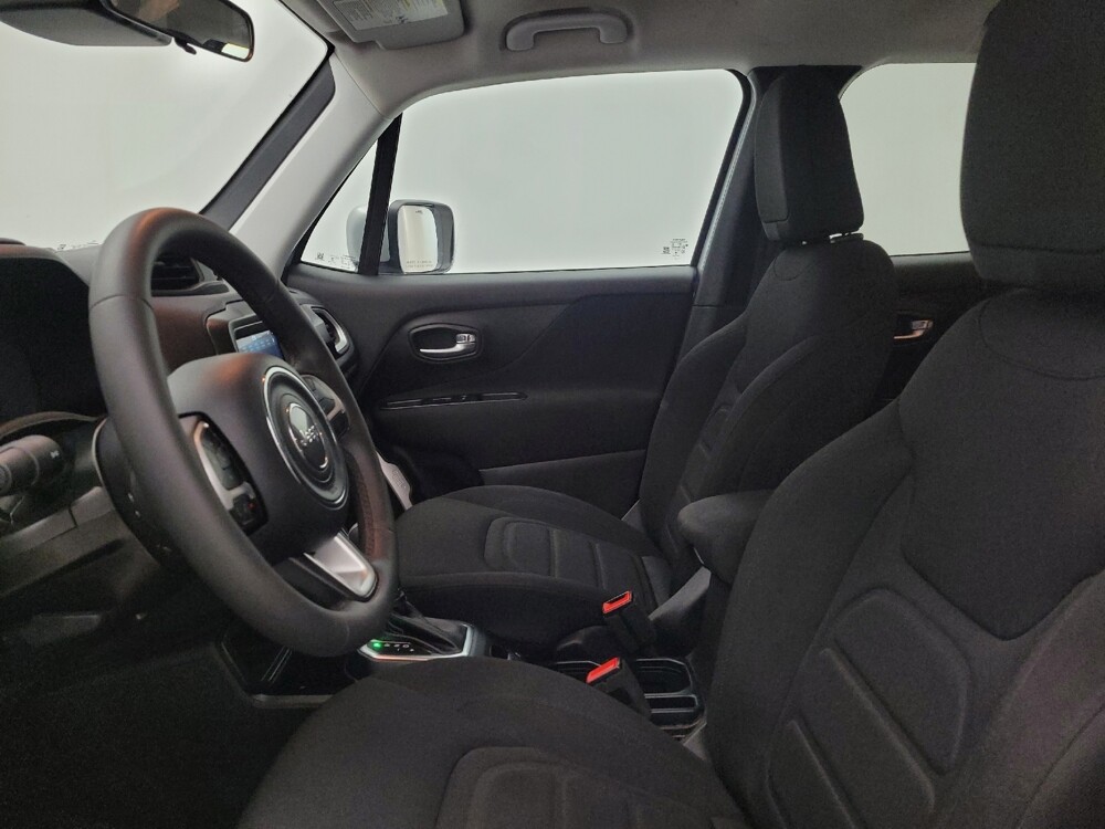 2020 Jeep Renegade in Fairfield, OH 45014 - 18142316 17