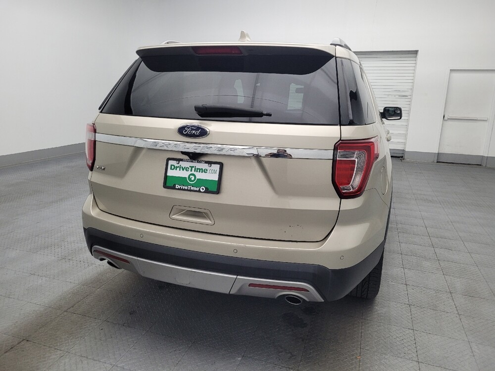 2017 Ford Explorer in Kissimmee, FL 34744 - 18142319 7